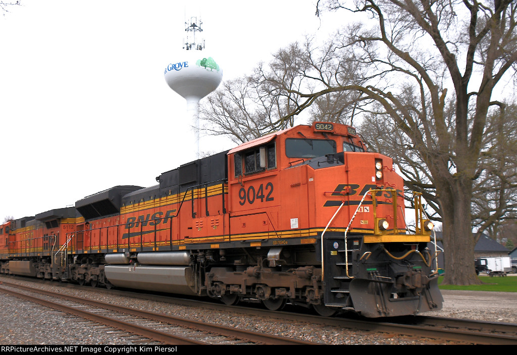 BNSF 9042